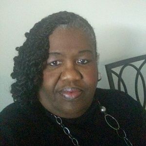 Meet your Posher, Mae